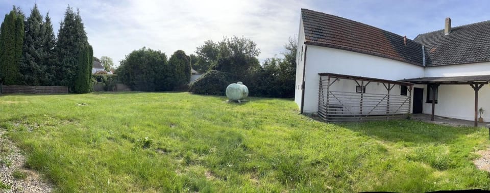 Garden, Garden view