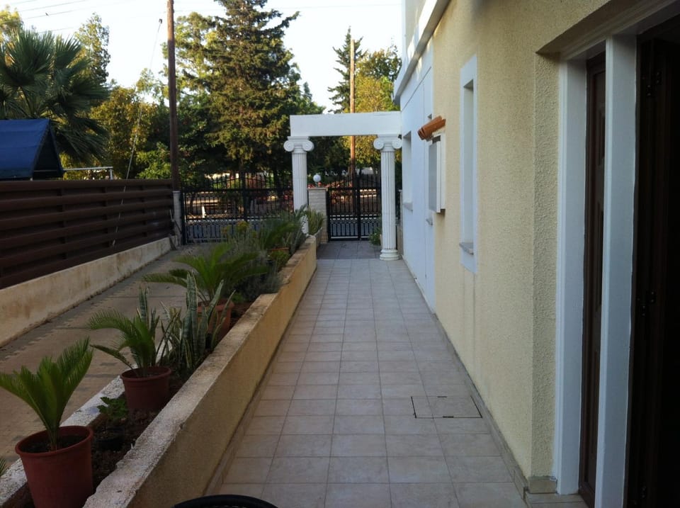 Valentinos House House in Paphos