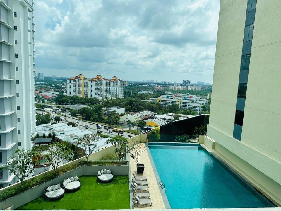 Property building, Pool view, Swimming pool