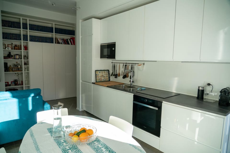 Coffee/tea facilities, Kitchen or kitchenette, Dining area, dishwasher, minibar, pet friendly, stove, toaster