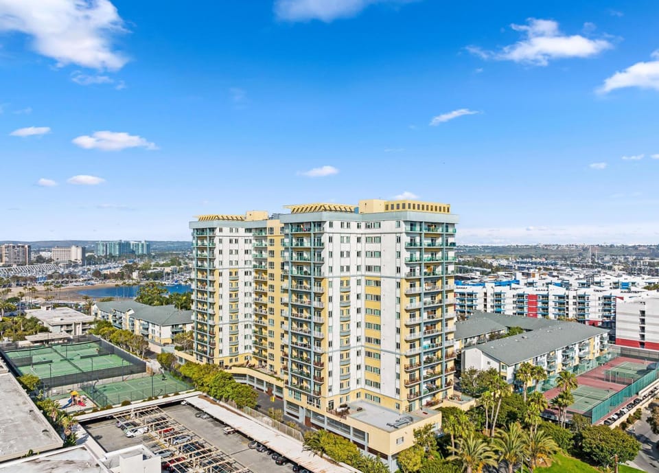 Property building, Bird's eye view