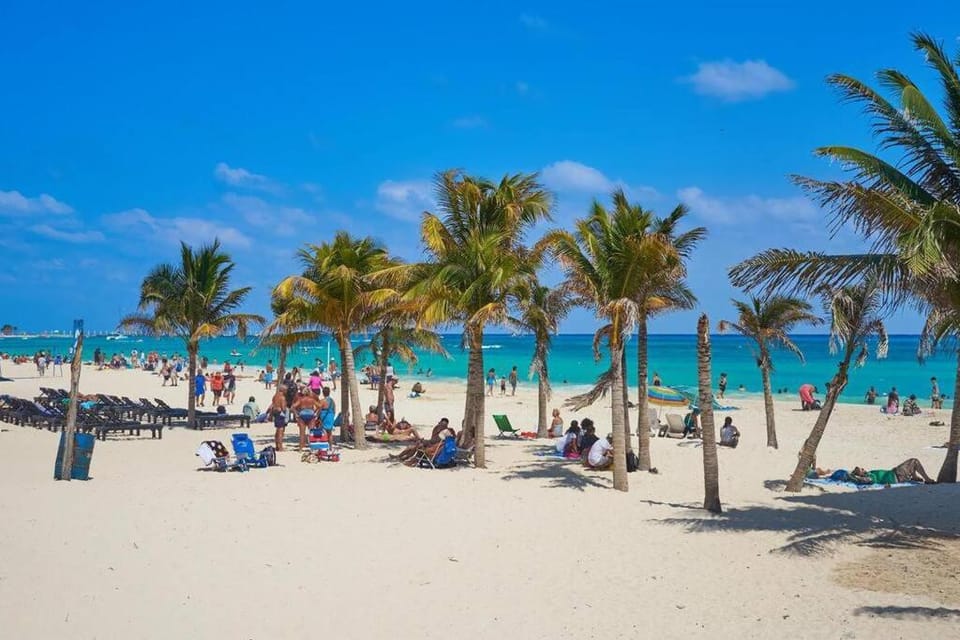 Nearby landmark, Day, People, Natural landscape, Beach, group of guests, sunbed