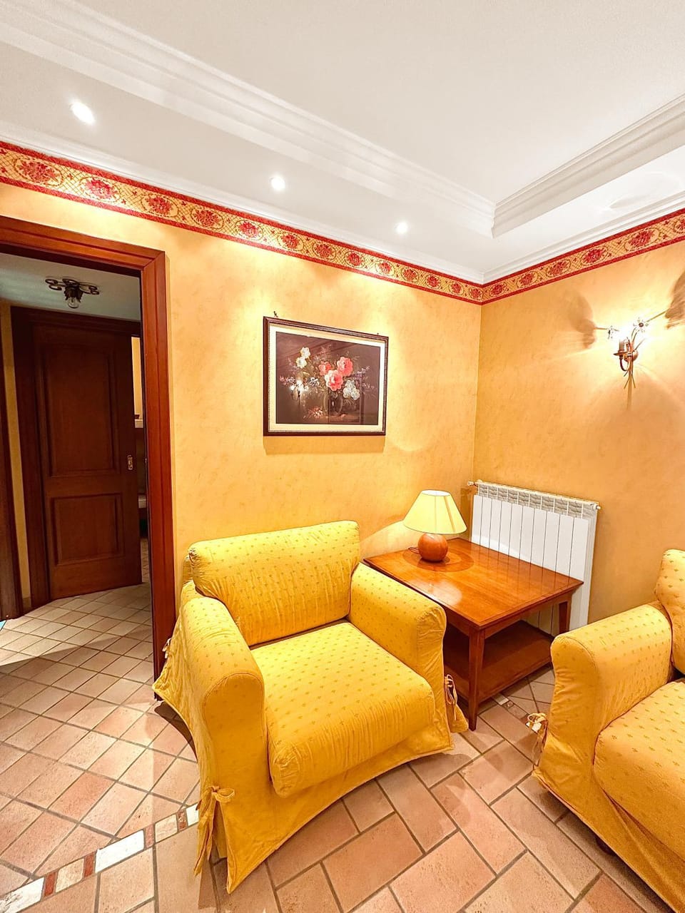 Living room, flat iron