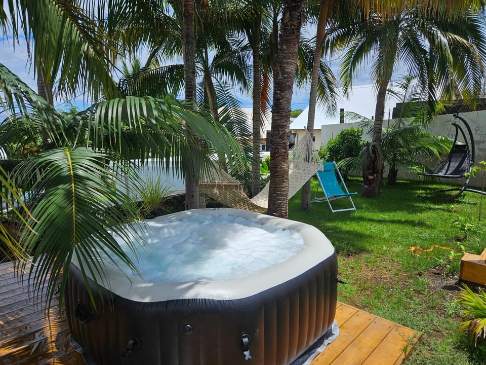 Day, Natural landscape, Garden, Hot Tub, Hot Tub, Spa and wellness centre/facilities