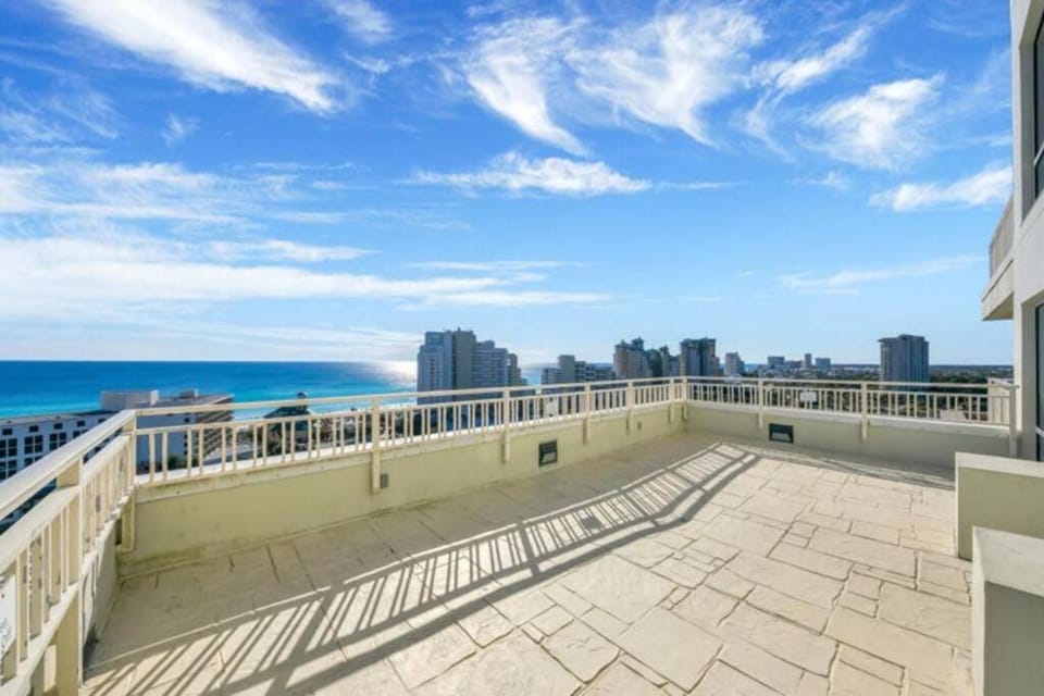 "Wine Down" - Gorgeous 2-bdrm Lockout in Sandestin Apartment in Miramar Beach