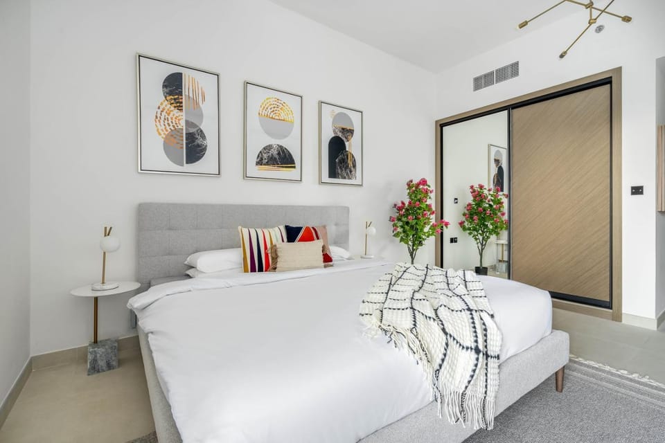 GuestReady - Mesmerizing views of the Burj Khalifa Apartment in Dubai