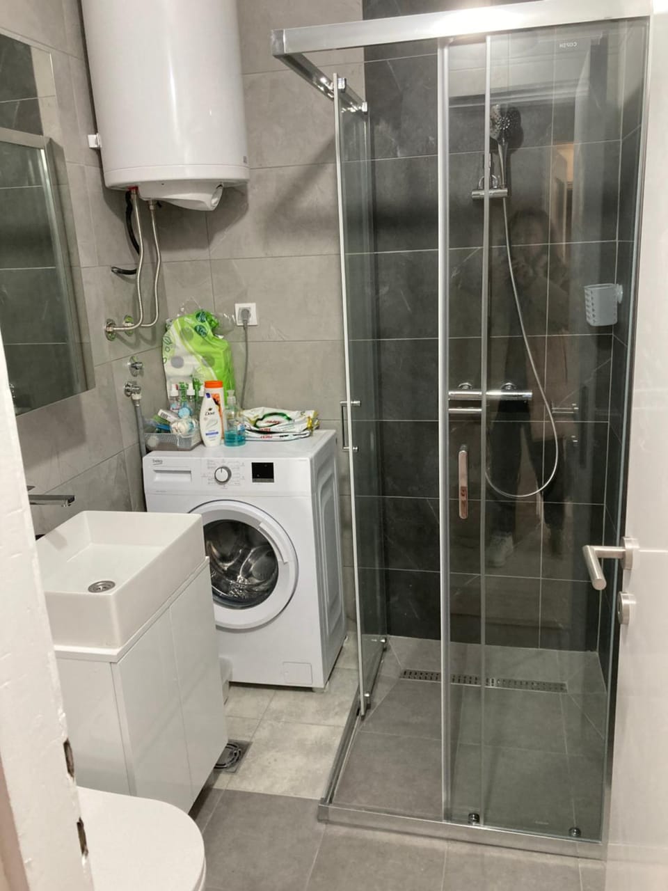 Shower, Bathroom, washing machine