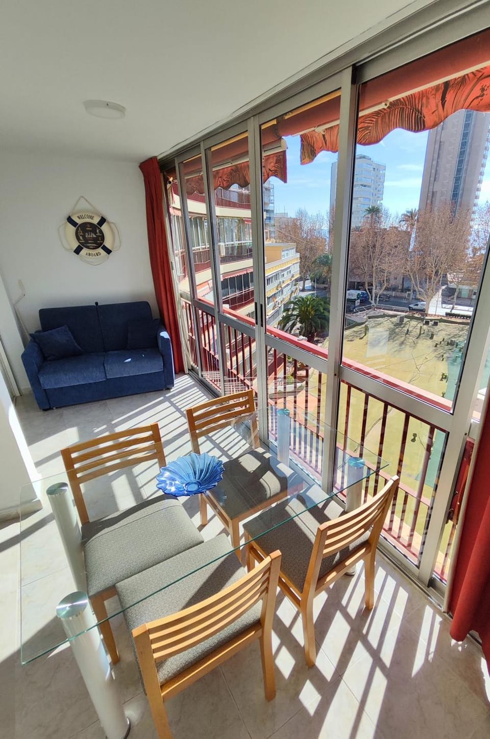 Day, View (from property/room), Balcony/Terrace, Seating area, Dining area