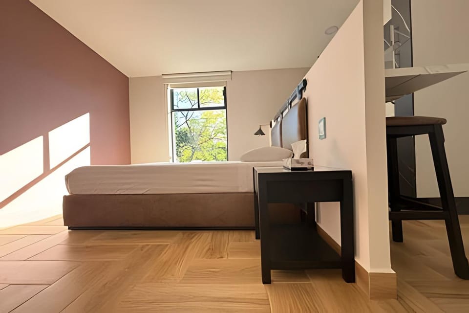 Bed, Photo of the whole room, Bedroom