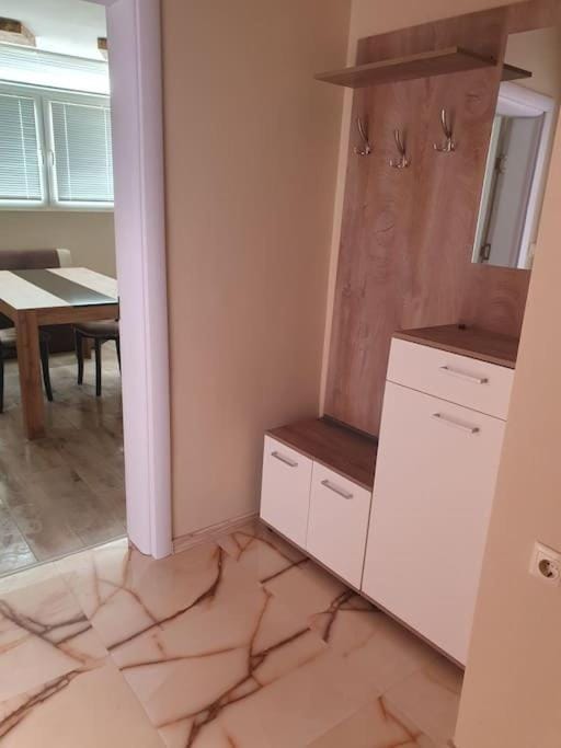 Граф игнатиев луксозен апартамент с топ гледка Apartment in Yambol