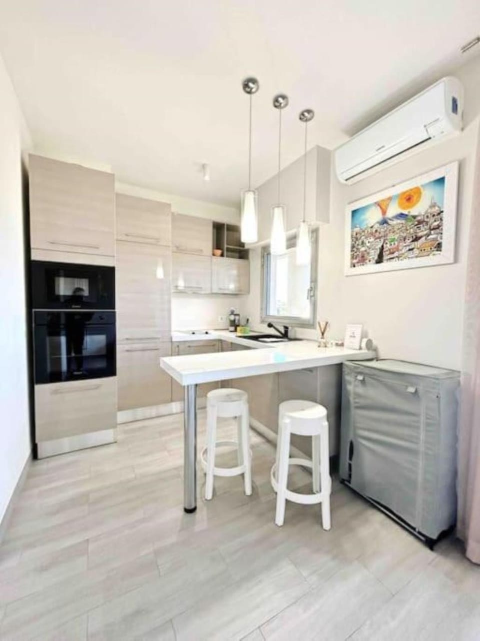 Kitchen or kitchenette, Dining area, dishwasher, minibar, oven, pet friendly, stove, toaster