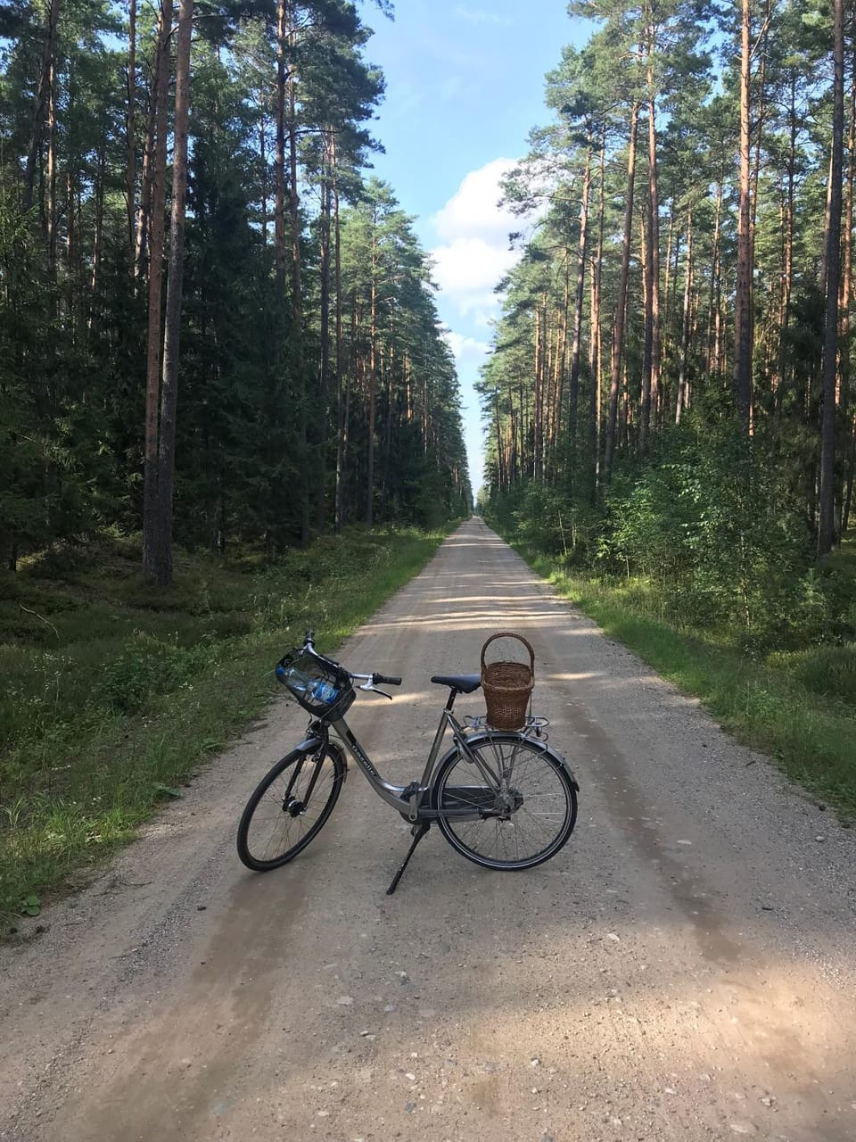 Neighbourhood, Natural landscape, Cycling