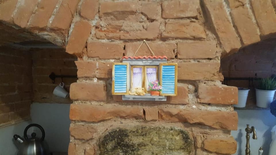 La Finestra sul Borgo House in Liguria
