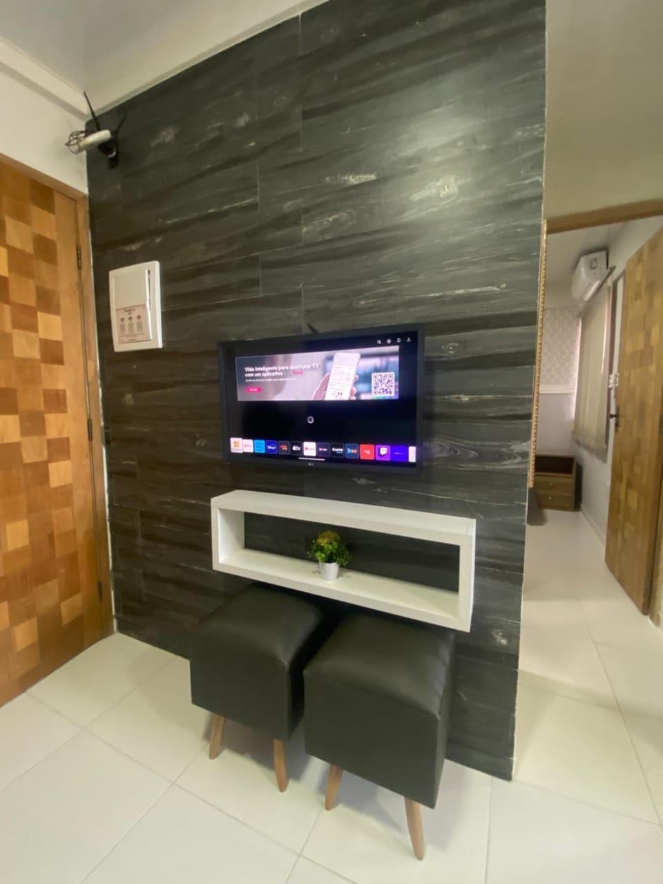 Communal lounge/ TV room, TV and multimedia, Evening entertainment
