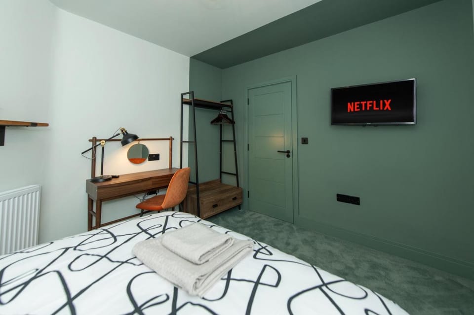 Bed, TV and multimedia