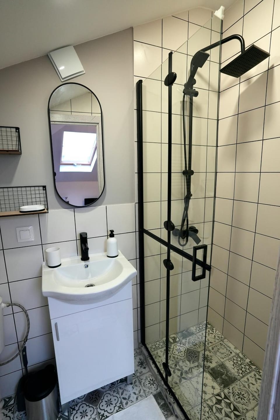 Shower, Bathroom