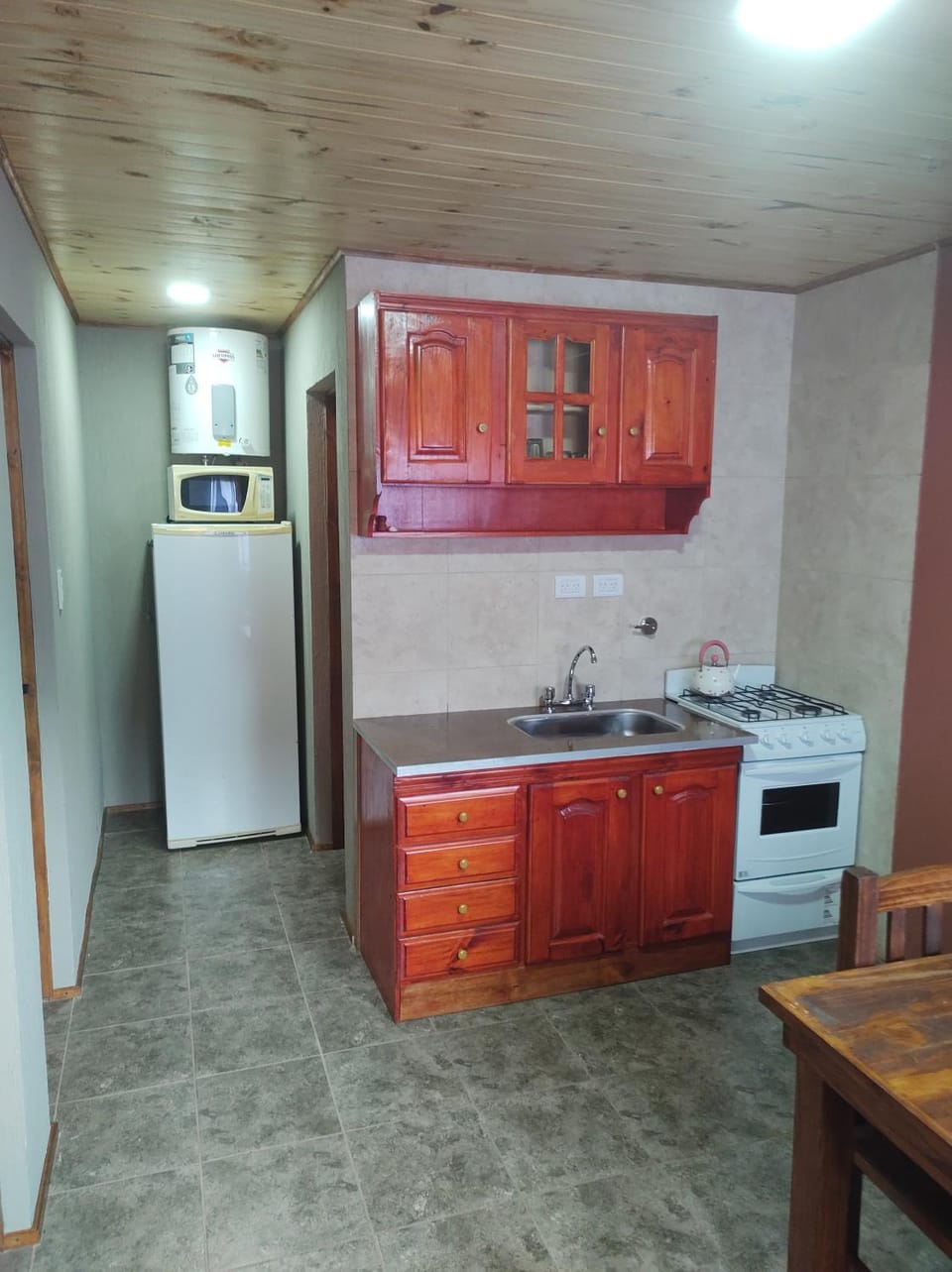 Kitchen or kitchenette, dishwasher, minibar, oven, pet friendly, stove