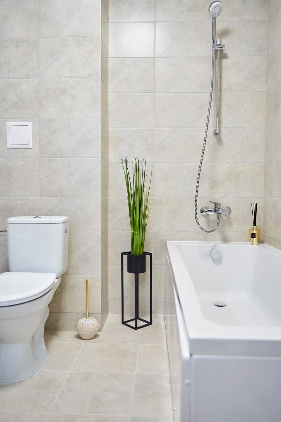 Shower, Toilet, Bathroom, Bath