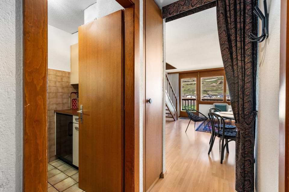 Kitchen or kitchenette, Living room, Dining area, wardrobe