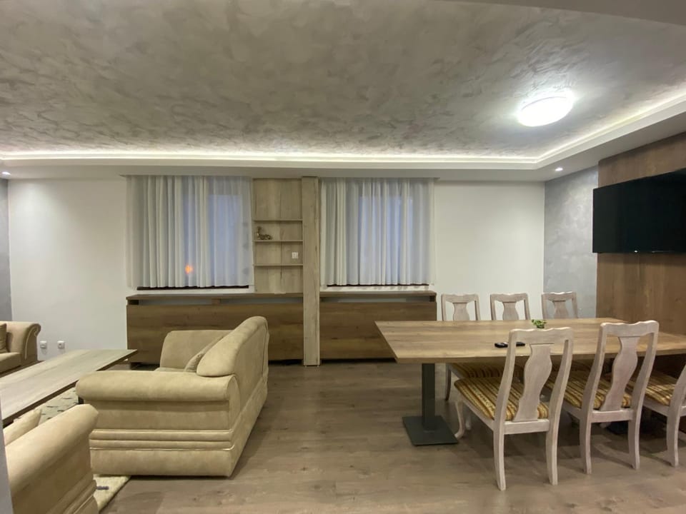 Living room, Seating area, Dining area