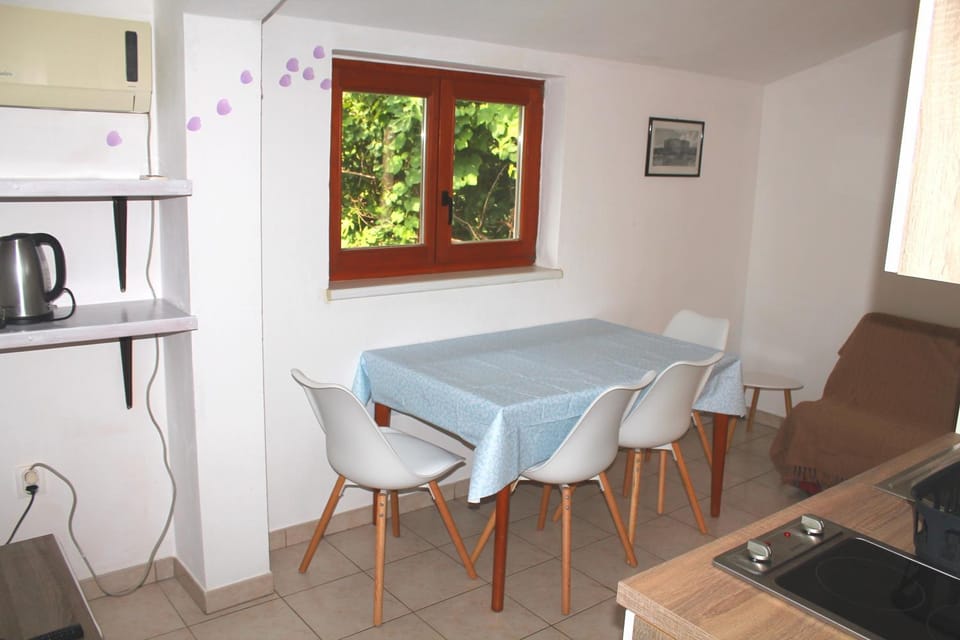 Apartments Ana Apartment in Pula