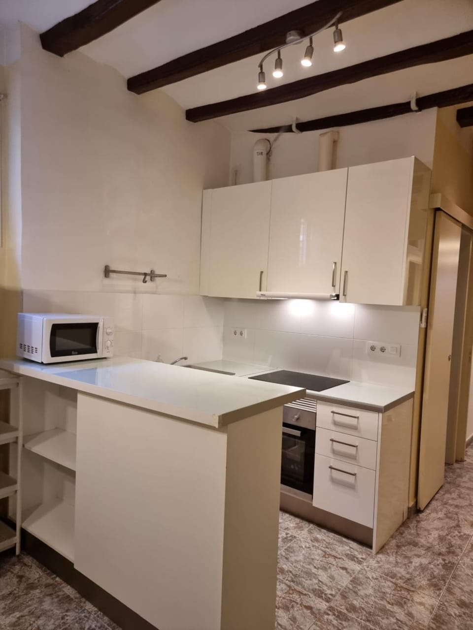 2 bedrm BCN down AC WIFI 30 nigths min Apartment in Barcelona