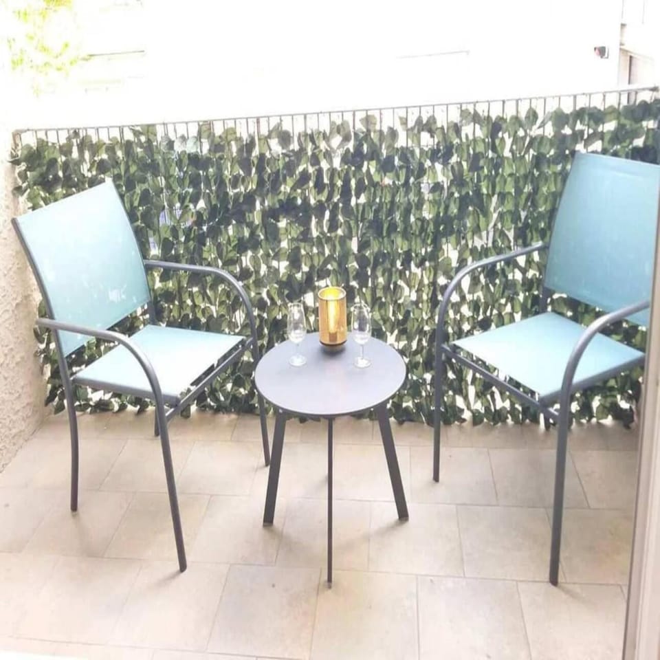 Day, Balcony/Terrace