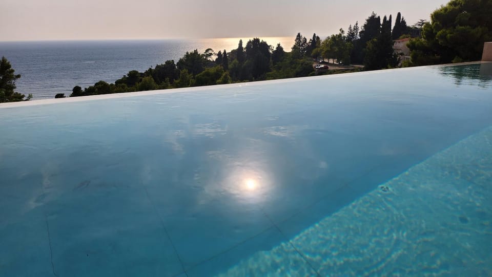 Natural landscape, Pool view, Sea view, Swimming pool