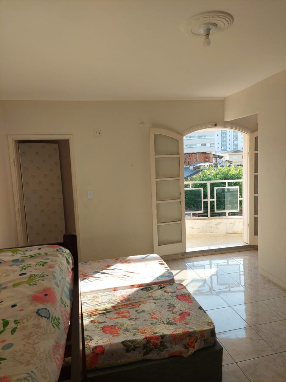 View (from property/room), Balcony/Terrace, Bedroom