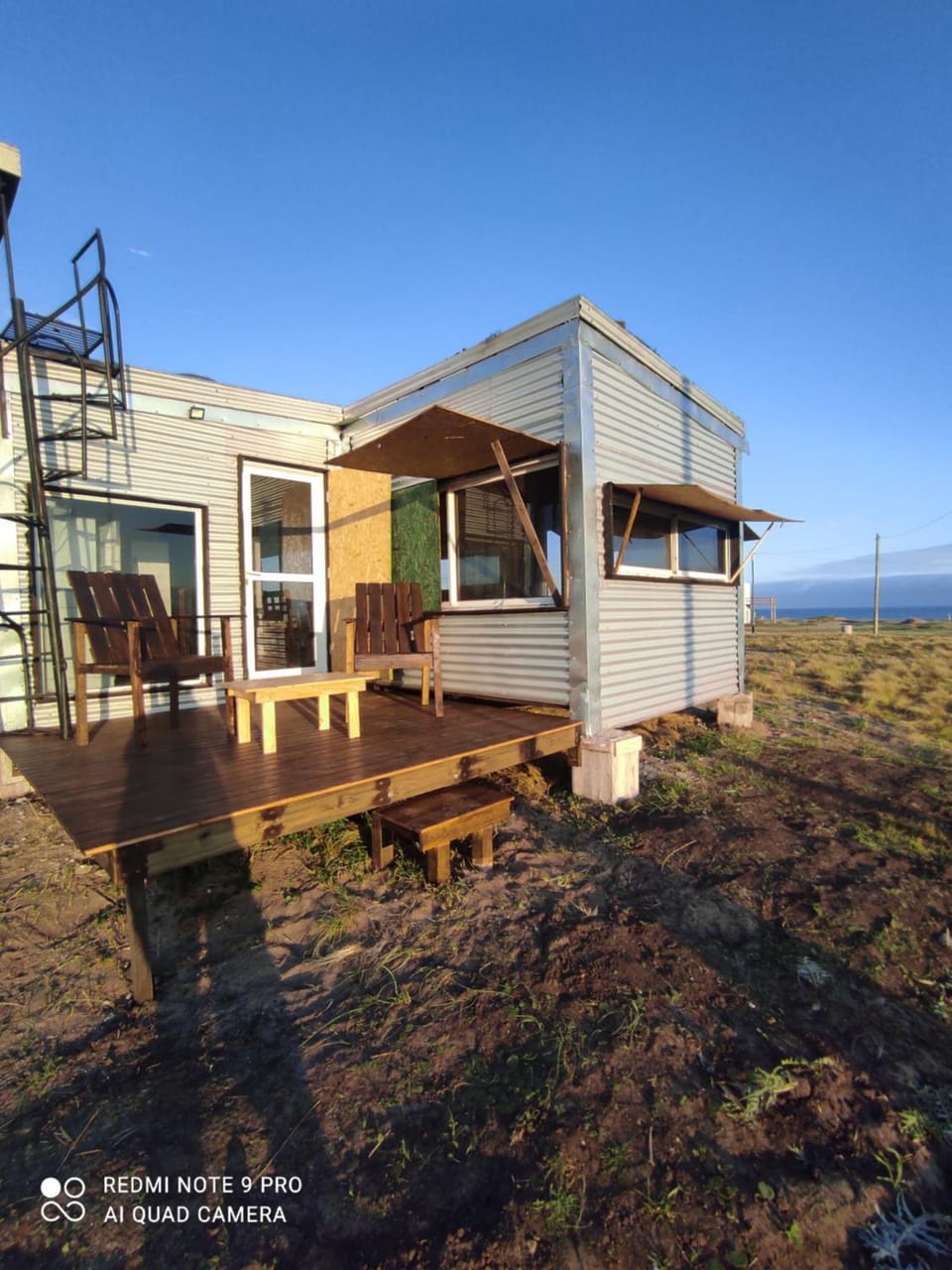 Property building, Day, Natural landscape