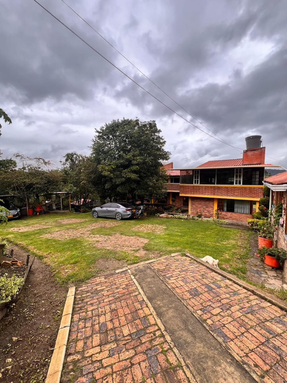 Property building, Garden view, Parking