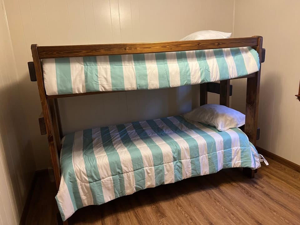 bunk bed