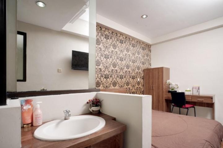 DPARAGON SETURAN 2 Hostel in Special Region of Yogyakarta
