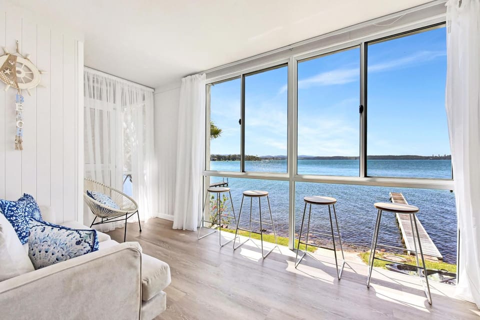 New Property Silverwater Serenity Shores Absolute Waterfront On The Lake House in Lake Macquarie