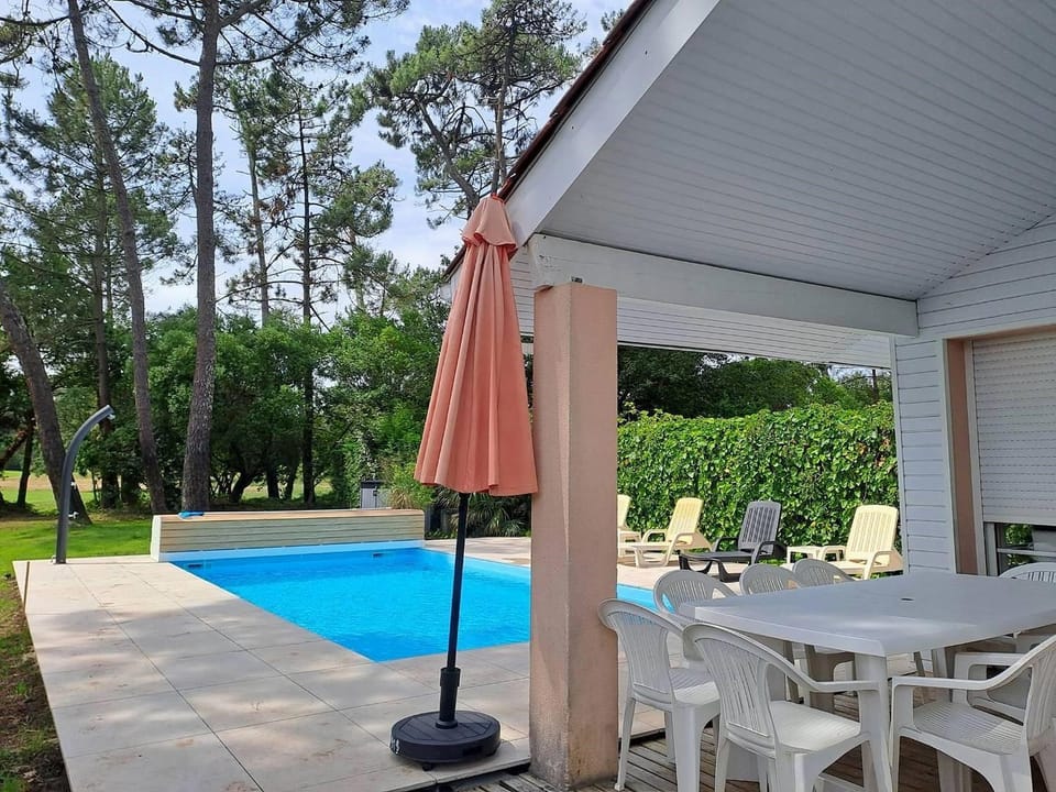 Garden, View (from property/room), Balcony/Terrace, Other, Swimming pool, furniture, sunbed