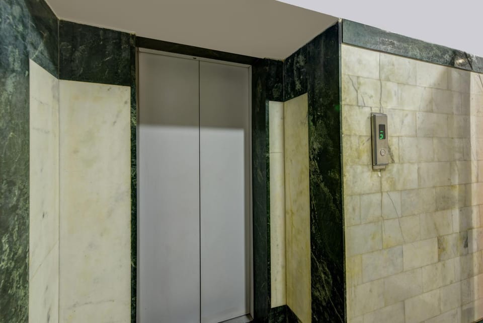 elevator, acessibility