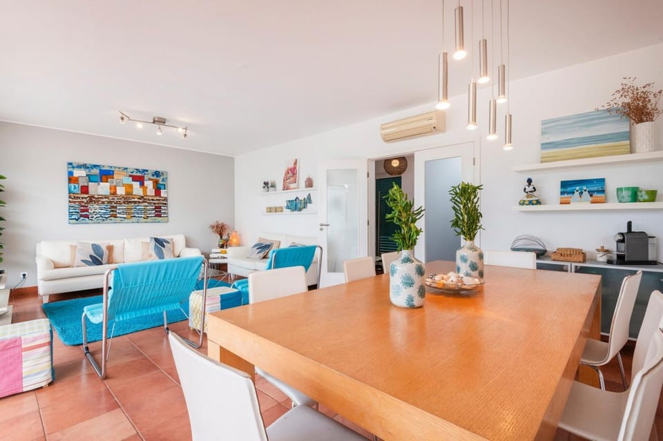 Sunny 5BR Villa @ Prainha Club House in Alvor
