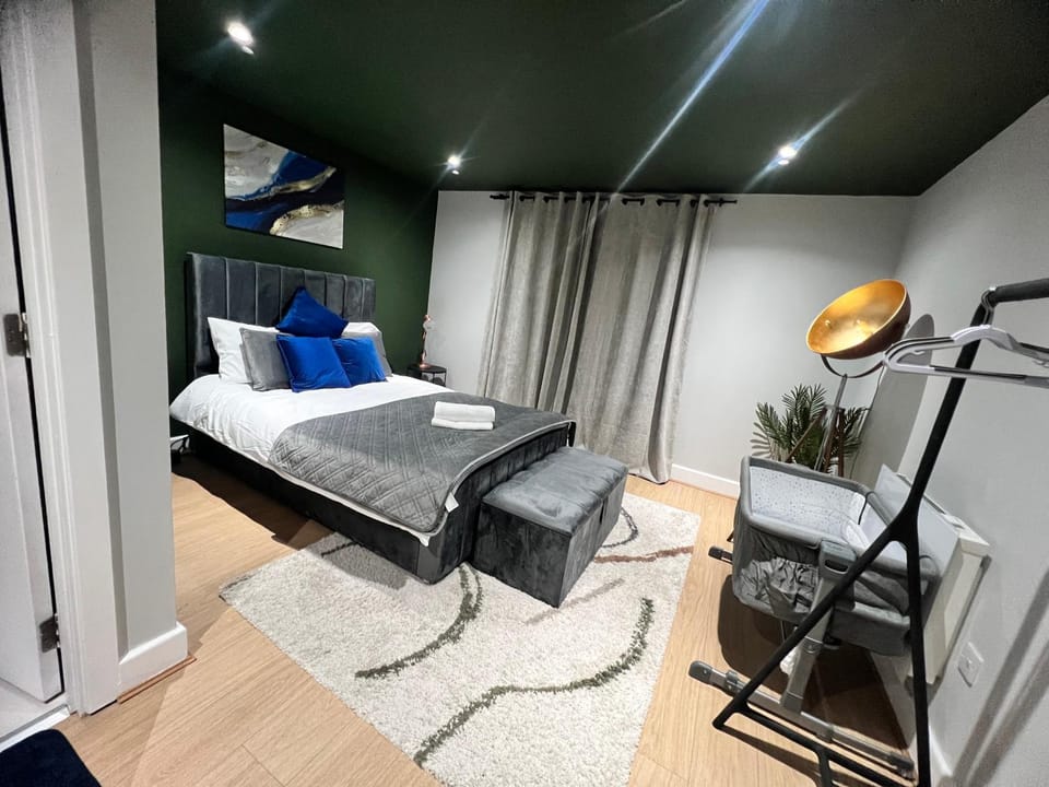 Elegant 3BR 2bath flat in Canary Wharf - O2 -Excel Apartment in London Borough of Lewisham