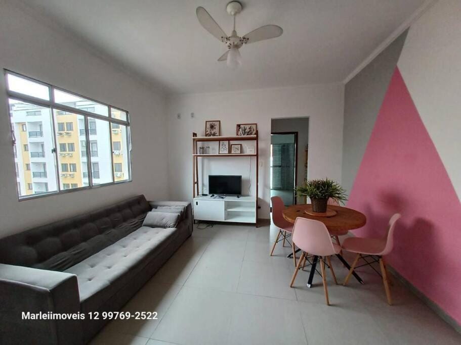 lindo apto 40 metros da praia grande Ubatuba Apartment in Ubatuba