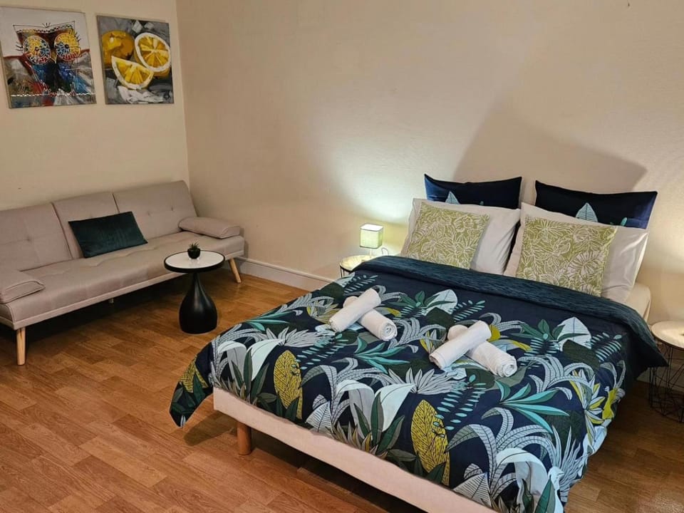 studio centre-ville agréable Apartment in Vendôme