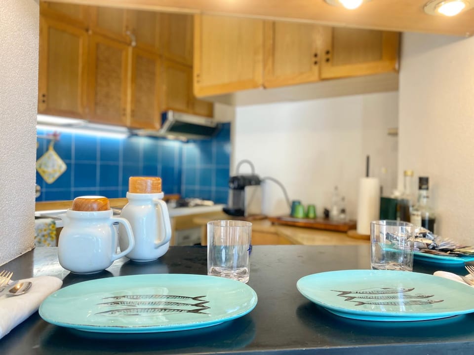 Kitchen or kitchenette, stove