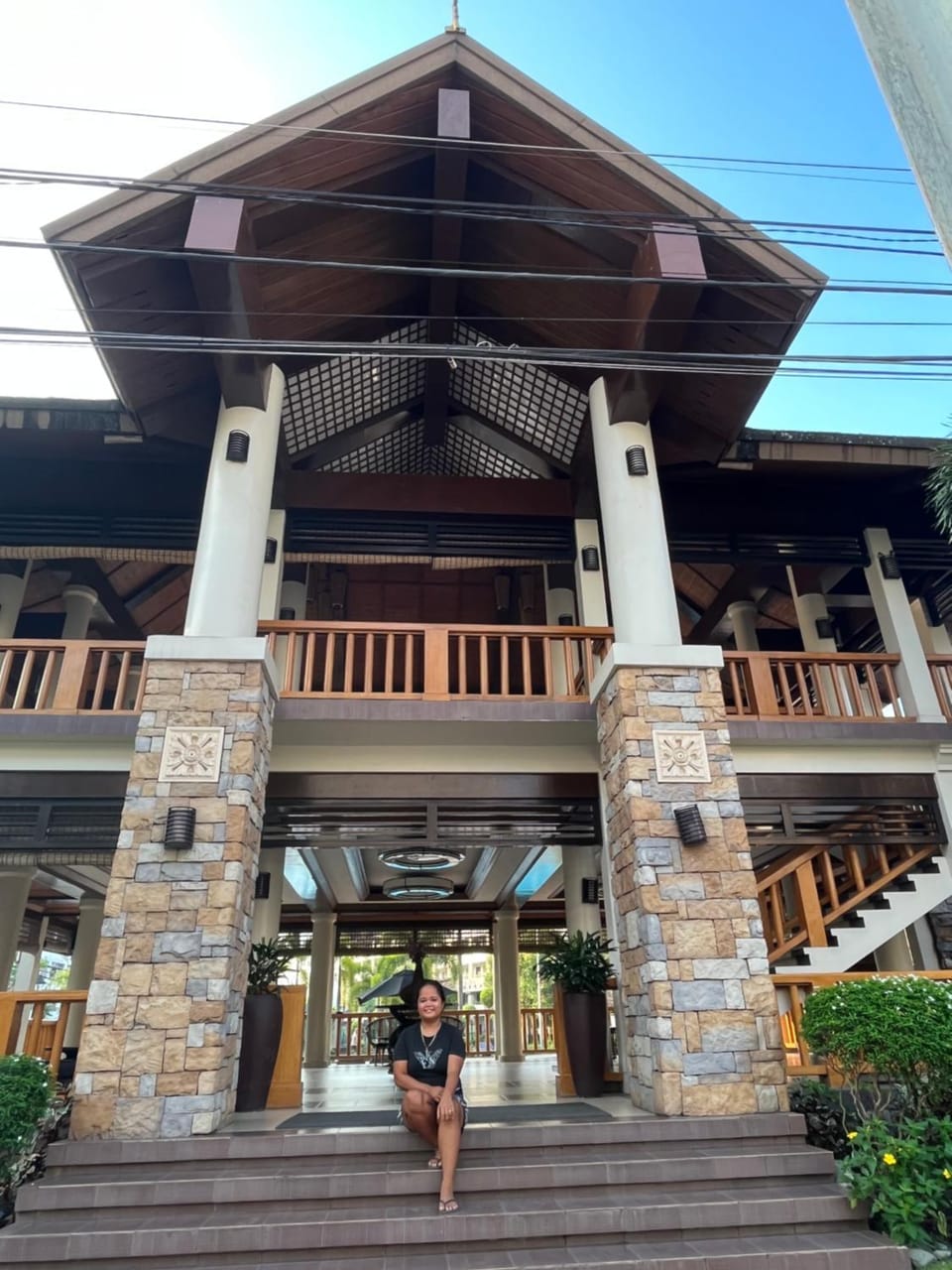 Joling's Crib wid Netflix and strong wifi and with a small veranda and facing amenities Apartment in Davao City