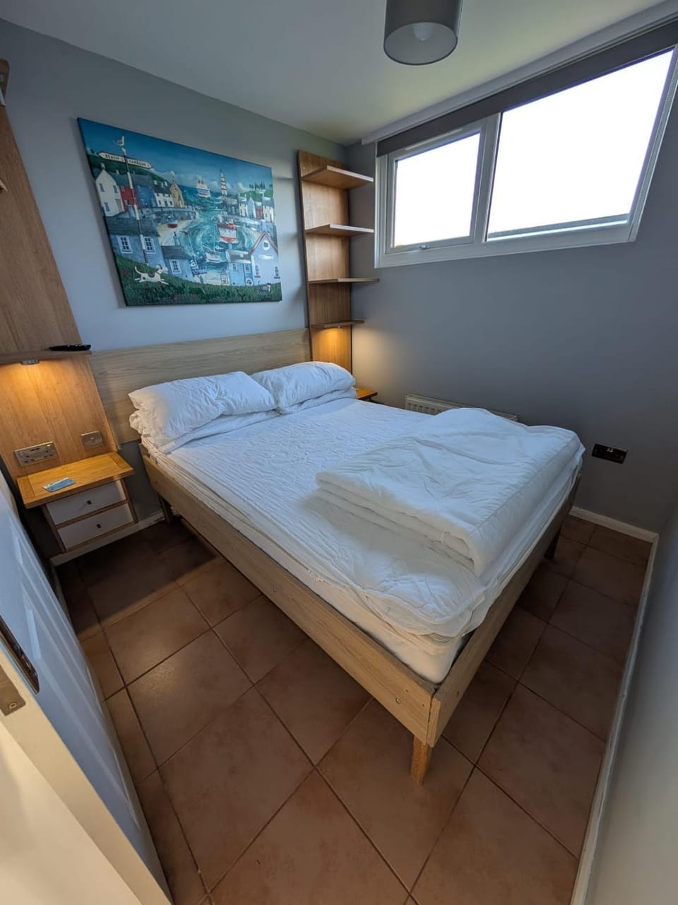 226, Two bed newly refurbished detached chalet on Sund0wner Holiday Park - Sleeps 4, pet friendly - bed linen, towels plus electricity all included Chalet in Hemsby