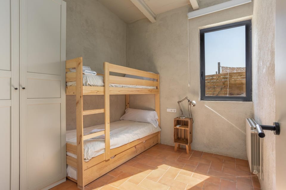 Bed, Bedroom, bunk bed