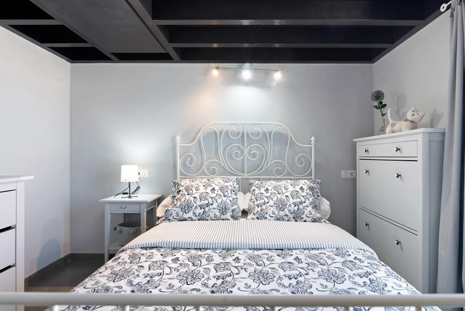 Living room, Bedroom