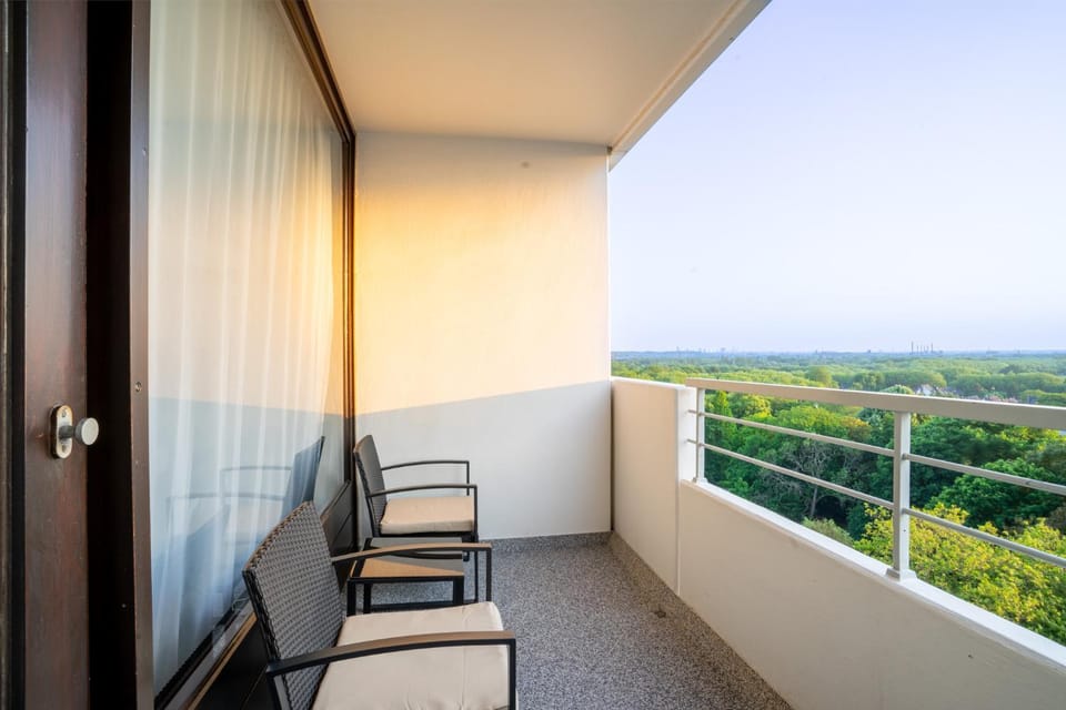 Natural landscape, View (from property/room), Balcony/Terrace