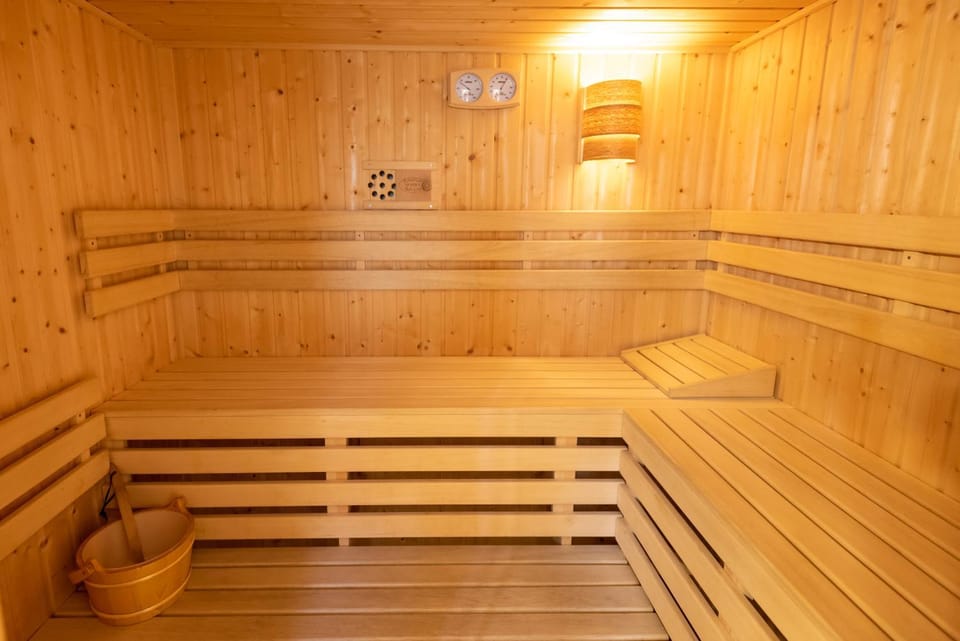 Sauna, Spa and wellness centre/facilities