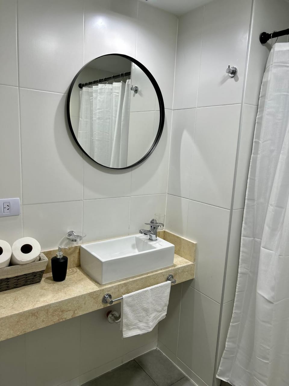 ZOE PREMIUM Tucuman excelente ubicación luminoso, con PILETA!! Apartment in San Miguel de Tucumán
