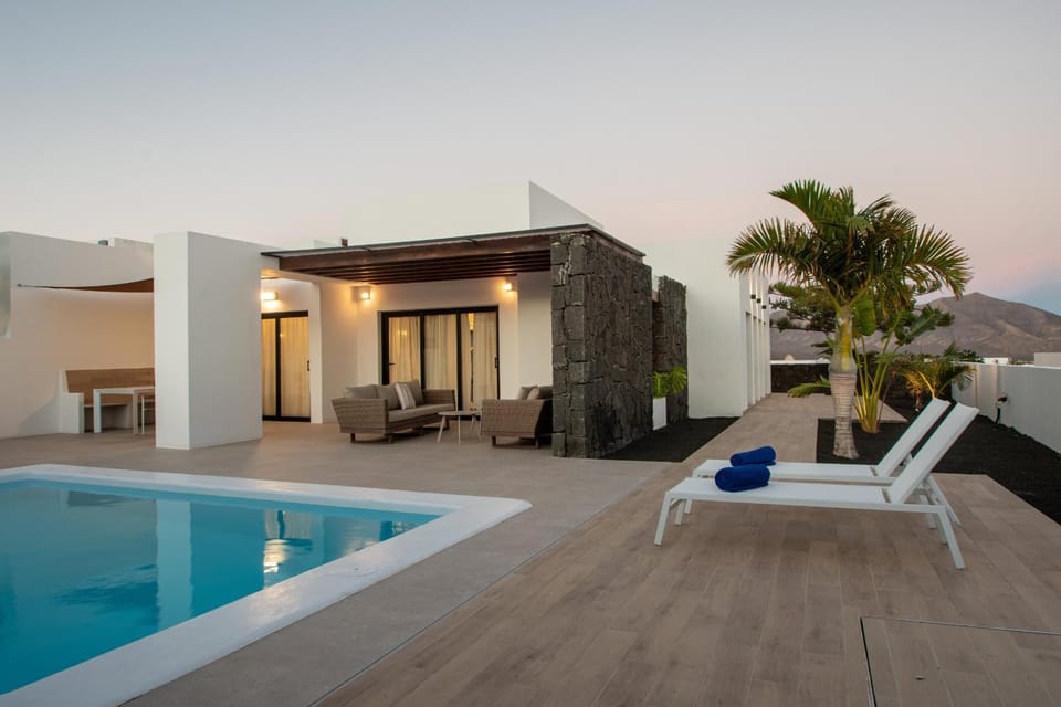 Patio, Pool view