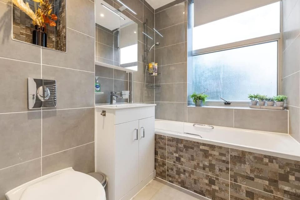 Cosy Retreat in the Heart of Golders Green Apartment in London